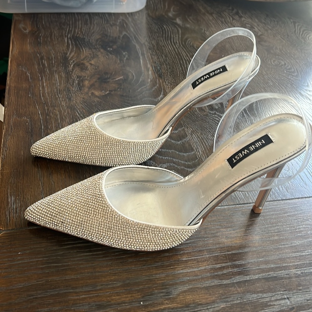 Nine West Slingback Pump NWT